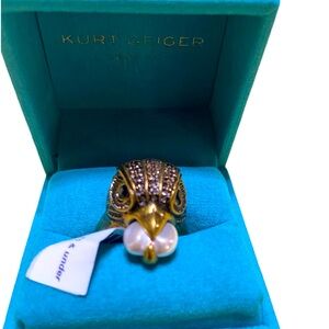 Kurt Geiger Pearl Eagle Ring size 9. NWT NIB